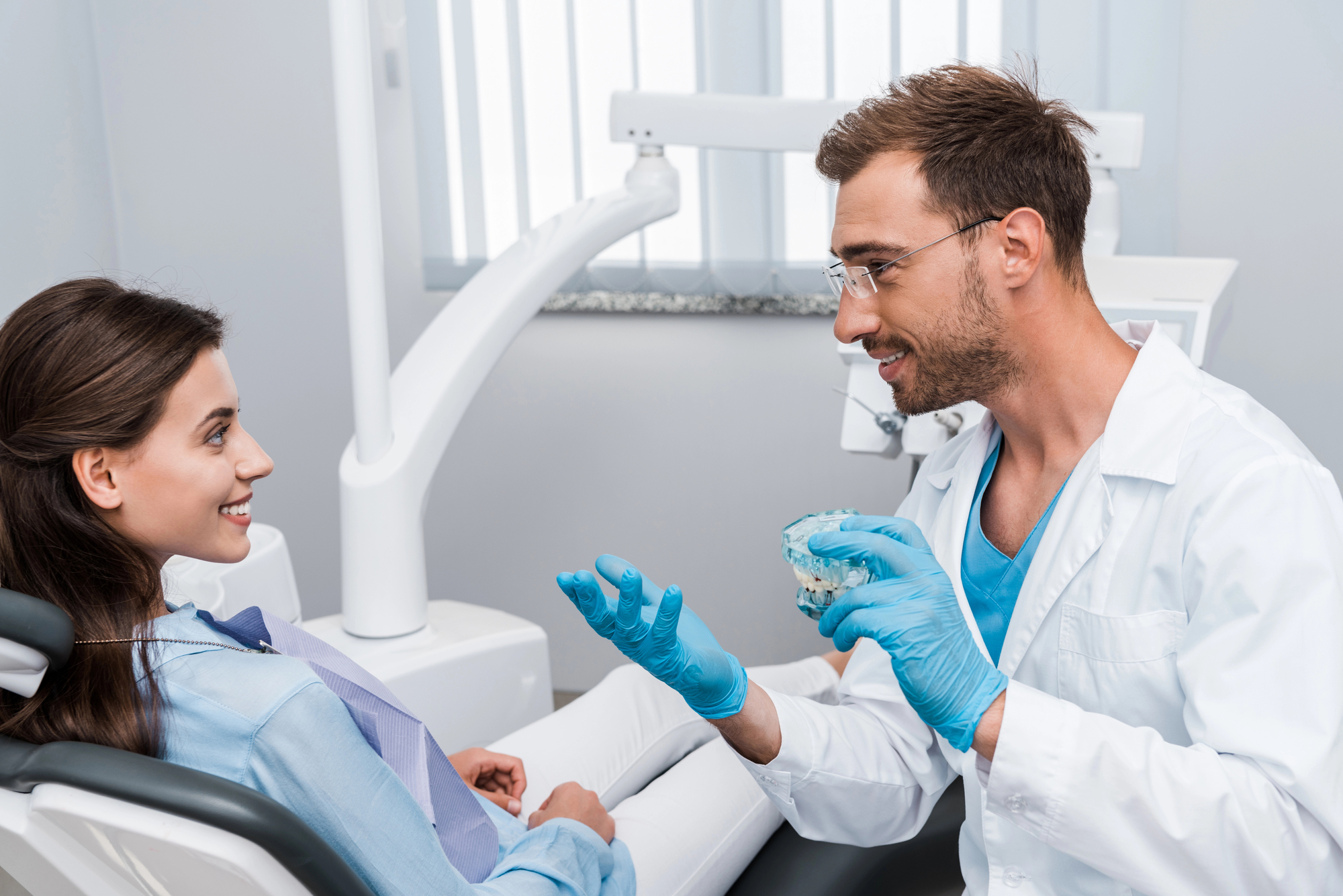 Dental bridges vs. implants: Which is better for tooth replacement?